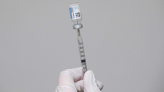 Syringe being filled with a dose of the Johnson & Johnson Janssen Covid-19 vaccine.(AFP) Syringe being filled with a dose of the Johnson & Johnson Janssen Covid-19 vaccine.(AFP)