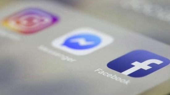 The cyber intelligence company has discovered about 1,000 fake Facebook accounts distributing links to an allegedly updated version of Facebook Messenger. (AP File Photo) The cyber intelligence company has discovered about 1,000 fake Facebook accounts distributing links to an allegedly updated version of Facebook Messenger. (AP File Photo)