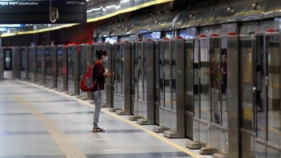 Delhi: According to the DMRC, restricted entry is allowed for metro stations such as Rajiv Chowk, MG Road, New Delhi and Chandni Chowk as part of the crowd control measures. (File Photo / Representational Image) Delhi: According to the DMRC, restricted entry is allowed for metro stations such as Rajiv Chowk, MG Road, New Delhi and Chandni Chowk as part of the crowd control measures. (File Photo / Representational Image)