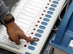 The All India Trinamool Congress (TMC) had won 24 out of these 43 ACs in the 2019 Lok Sabha polls.(HT_PRINT) The All India Trinamool Congress (TMC) had won 24 out of these 43 ACs in the 2019 Lok Sabha polls.(HT_PRINT)