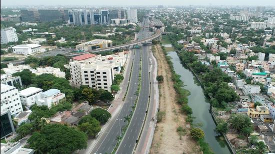 City streets wear a deserted look during weekend lockdown to curb Covid-19 cases in Chennai, on Sunday, April 18. (PTI)