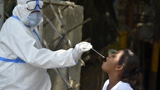 Maharashtra on Tuesday reported 62,097 fresh coronavirus disease cases, taking the Covid-19 infection tally to 39,60,359, while 519 more patients succumbed to the infection. (File Photo) Maharashtra on Tuesday reported 62,097 fresh coronavirus disease cases, taking the Covid-19 infection tally to 39,60,359, while 519 more patients succumbed to the infection. (File Photo)