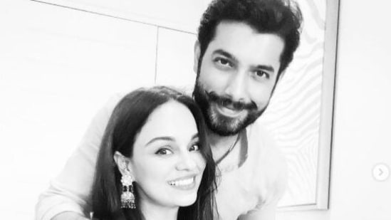 Sharad Malhotra and Ripci Bhatia married in 2019.