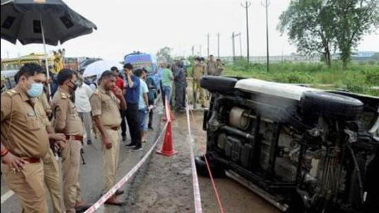 Kanpur: Police inspect the encounter site where gangster Vikas Dubey was killed when he allegedly tried to escape from the spot following an accident, near Kanpur. (PTI) Kanpur: Police inspect the encounter site where gangster Vikas Dubey was killed when he allegedly tried to escape from the spot following an accident, near Kanpur. (PTI)