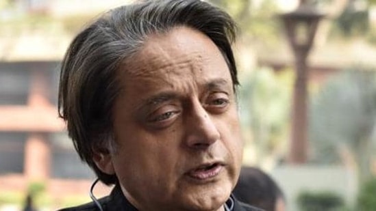 Congress leader Shashi Tharoor (Sanjeev Verma/HT PHOTO) Congress leader Shashi Tharoor (Sanjeev Verma/HT PHOTO)
