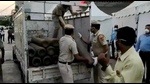 Delhi Police are going beyond their call of duty amid the pandemic, and arranging necessities ranging from oxygen cylinders and injections, to ambulances. Delhi Police are going beyond their call of duty amid the pandemic, and arranging necessities ranging from oxygen cylinders and injections, to ambulances.