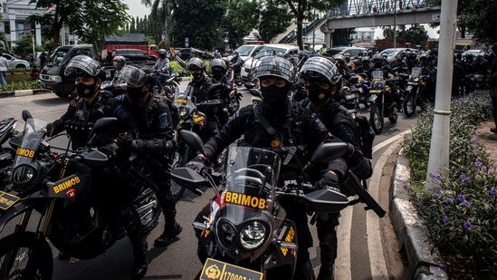 13 members of a trafficking ring, including three Iranians and a Pakistani, learned via video that they would be shot for smuggling 400 kilograms (880 pounds) of methamphetamine into Indonesia. (Reuters/For Representative Purposes Only) 13 members of a trafficking ring, including three Iranians and a Pakistani, learned via video that they would be shot for smuggling 400 kilograms (880 pounds) of methamphetamine into Indonesia. (Reuters/For Representative Purposes Only)