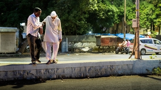 Pune Police took to Twitter to share the image.(Twitter/@PuneCityPolice) Pune Police took to Twitter to share the image.(Twitter/@PuneCityPolice)