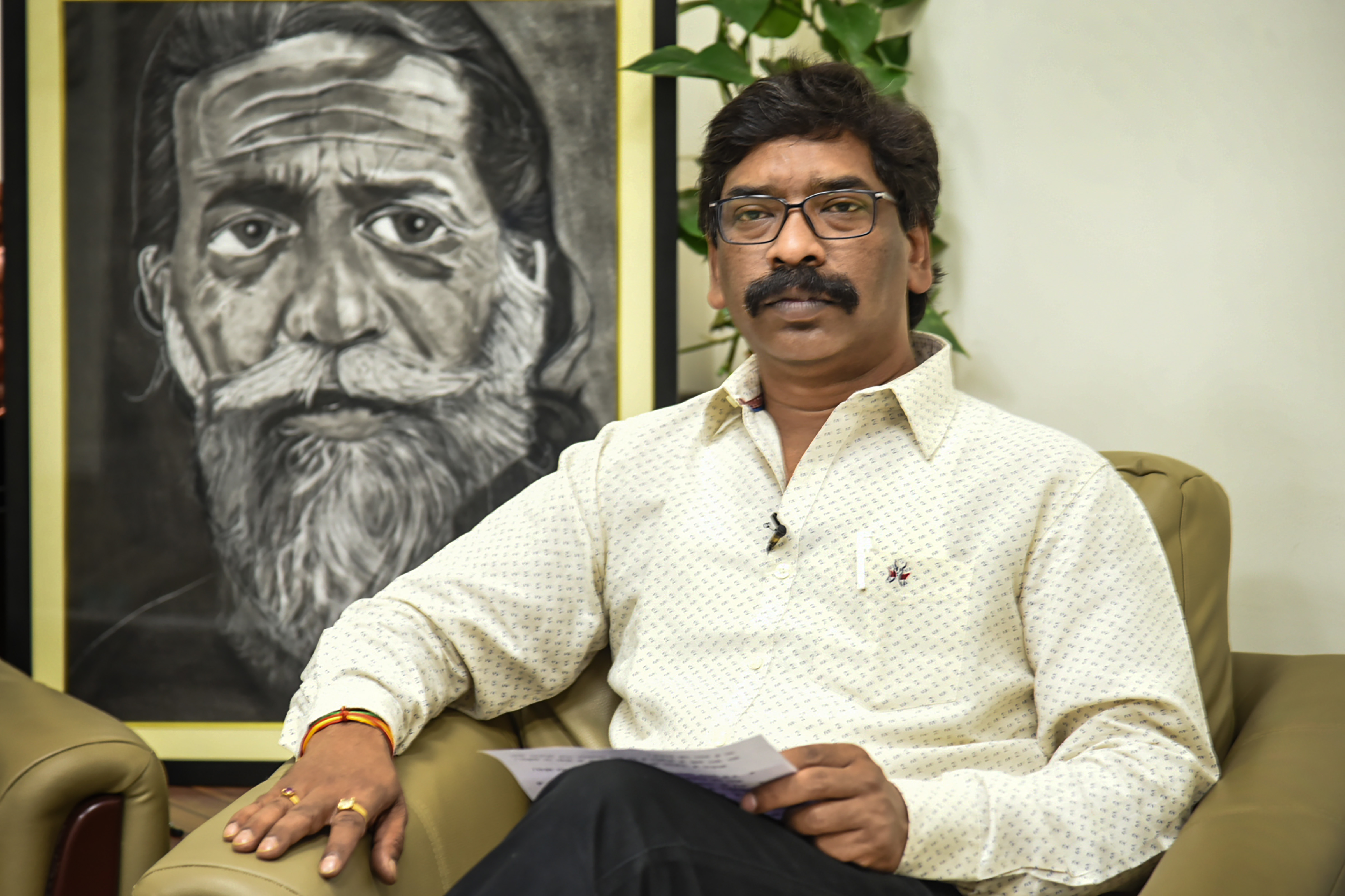Jharkhand CM clears proposal to allocate  ₹700 cr to teachers and other staffs (PTI)