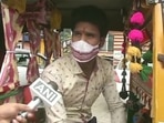 The image shows the auto driver from Ranchi giving free rides to needy.(Twitter/@ANI) The image shows the auto driver from Ranchi giving free rides to needy.(Twitter/@ANI)