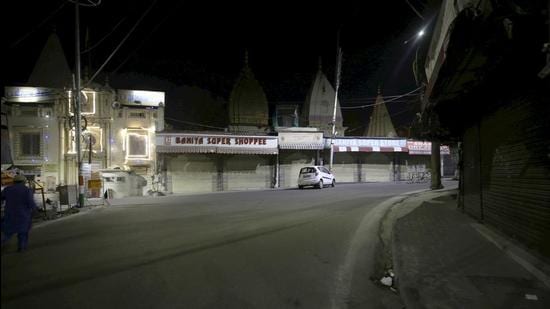 A deserted view of Raghunath Bazaar Chowk in Jammu on Saturday evening. (PTI) A deserted view of Raghunath Bazaar Chowk in Jammu on Saturday evening. (PTI)