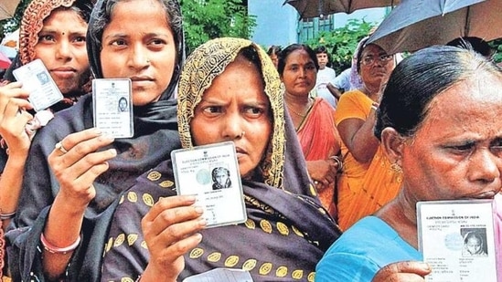 The 2015 panchayat polls had registered a polling percentage of 72.11, according to the SEC.(PTI File Photo/Representative Image) The 2015 panchayat polls had registered a polling percentage of 72.11, according to the SEC.(PTI File Photo/Representative Image)
