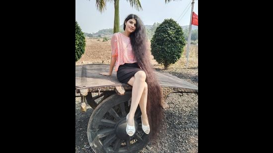 Gujarat based 18-year-old Nilanshi Patel held the Guinness World Record title for having longest hair among teenagers.