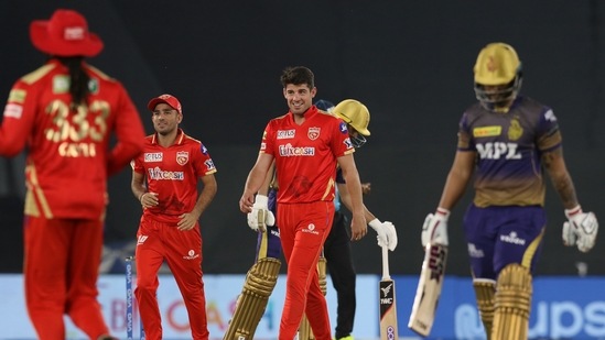 Moises Henriques celebrates after takes a wicket of Nitish Rana. (ANI Photo/IPL Twitter)