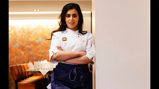 Chef Dipna Anand, a celebrity chef who belongs to a family of chefs believes in experimenting and fusion. Chef Dipna Anand, a celebrity chef who belongs to a family of chefs believes in experimenting and fusion.