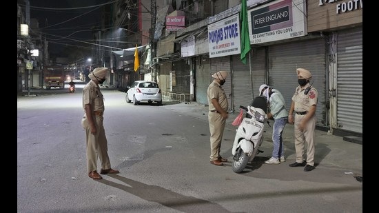 Night curfew in Punjab from 6pm to 5 am now Hindustan Times