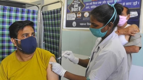 Both Covishield and Covaxin were granted approval for emergency use by the Drugs Controller General of India (DGCI) on January 3 this year.(Keshav Singh/HT file photo)