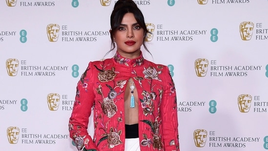 Priyanka Chopra seeks more coronavirus vaccines for India.(AP)