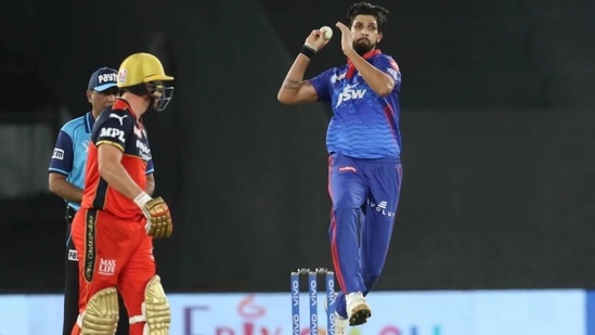Ishant Sharma replaced R Ashwin in DC playing XI against RCB in the IPL 2021 match no. 22 in Ahmedabad(IPL)