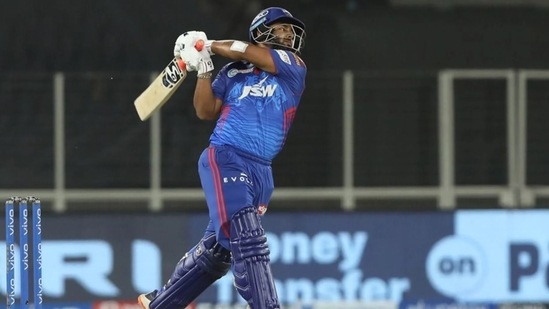 Rishabh Pant scored an unbeaten 58 off 48 balls but RCB won the match by 1 run(IPL)