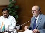 Delhi chief minister Arvind Kejriwal with Lt Governor of Delhi Anil Baijal at a meeting in 2020. (HT archive)