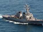 The US navy ship's safety net was damaged. The US navy ship's safety net was damaged.
