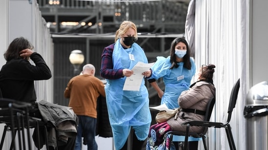 Foreign medical graduates wait for internships in India to serve nation(AFP)