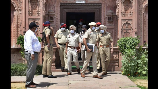 A police team investigating the theft of rare artefacts at the Punjab Agricultural University museum in Ludhiana on Thursday. (Harsimar Pal Singh/HT) A police team investigating the theft of rare artefacts at the Punjab Agricultural University museum in Ludhiana on Thursday. (Harsimar Pal Singh/HT)