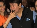Randhir Kapoor, with Babita, Kareena Kapoor Khan, and Karisma Kapoor.
