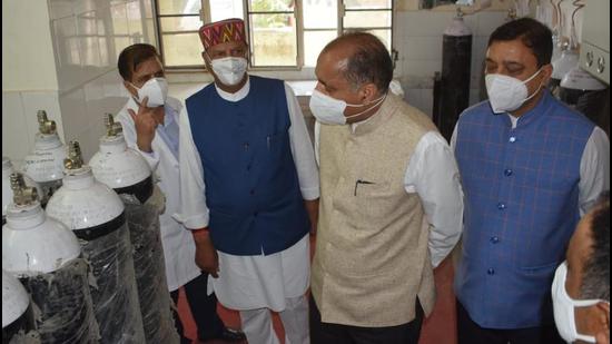 Chief minister Jai Ram Thakur during a visit of the Government Hospital, Nahan, in Sirmaur on Friday. (HT Photo) Chief minister Jai Ram Thakur during a visit of the Government Hospital, Nahan, in Sirmaur on Friday. (HT Photo)