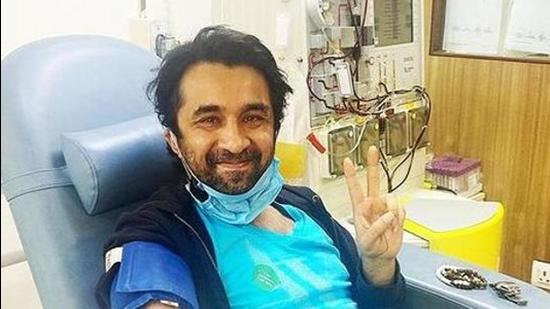 Actor Siddhanth Kapoor recently donated plasma.