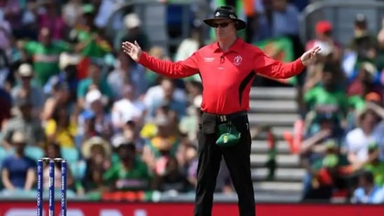 Paul Reiffel. (ICC Photo) Paul Reiffel. (ICC Photo)