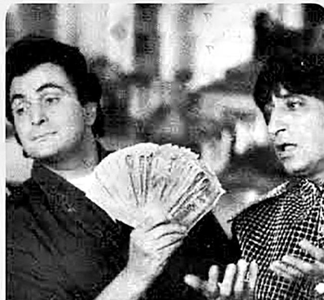 Shakti Kapoor with Rishi Kapoor Shakti Kapoor with Rishi Kapoor
