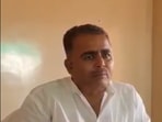 Madan Prajapat addresses a meeting on Kamlesh Prajapat encounter case. 