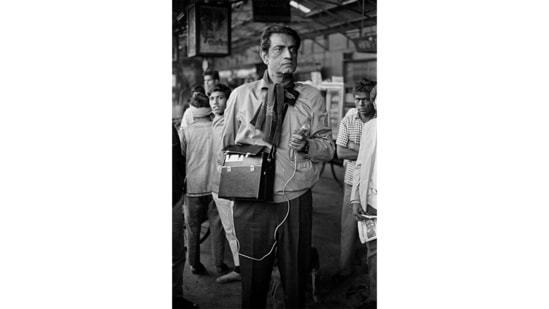 Satyajit Ray at Howrah Station with a recorder. Ray, (May 2, 1921-April 23, 1992) who was a renowned filmmaker, writer, illustrator, graphic designer and music composer, started his career in advertising and found inspiration for his first film, Pather Panchali, while illustrating the children's version of the novel by Bibhutibhushan Bandopadhyay. ( Image courtesy: DAG)