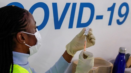 Brazil's health ministry said the priority is to strengthen the country's infrastructure to produce more vaccines domestically. (Reuters File Photo/Representative Image )