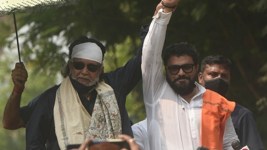 Mithun Chakraborty attended roadshows for Babul Supriyo at Tollygunge, in Kolkata, (Samir Jana/HT Photo)