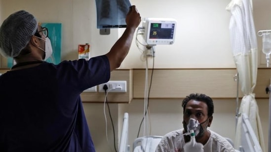 In April, China supplied more than 5,000 ventilators, 21,569 oxygen generators, over 21 million masks and around 3,800 tons of medicine to India. In April, China supplied more than 5,000 ventilators, 21,569 oxygen generators, over 21 million masks and around 3,800 tons of medicine to India.