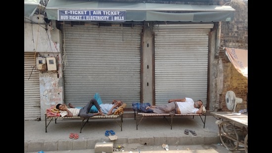 Shops closed during the weekend lockdown in Amritsar on Sunday. (Sameer Sehgal)