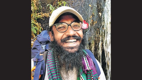“Walking has the capacity to disarm someone you’re meeting. All the layers of separation that we generally have on meeting someone new, walking enabled the removal of all these layers,” Agarwal says in the film. “Walking has the capacity to disarm someone you’re meeting. All the layers of separation that we generally have on meeting someone new, walking enabled the removal of all these layers,” Agarwal says in the film.