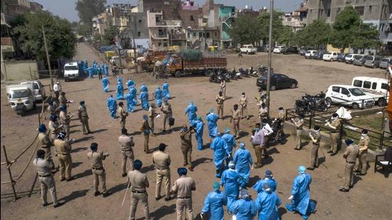 In contrast, during the first wave last year, the cases were concentrated in 75% of the city areas, with Bapu Dham Colony predominantly affected. (HT File Photo) In contrast, during the first wave last year, the cases were concentrated in 75% of the city areas, with Bapu Dham Colony predominantly affected. (HT File Photo)