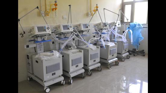On Thursday, Hindustan Times had reported how eight ventilators were lying unused at the civil hospital in Phase-6. The next day, hospital authorities had handed over the ventilators to two private hospitals in Mohali. (HT File Photo ) On Thursday, Hindustan Times had reported how eight ventilators were lying unused at the civil hospital in Phase-6. The next day, hospital authorities had handed over the ventilators to two private hospitals in Mohali. (HT File Photo )