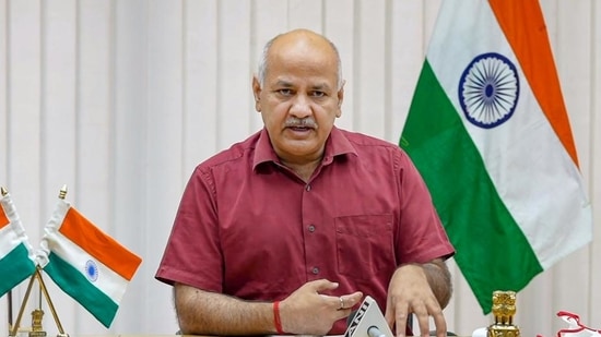 Manish Sisodia also urged the ministry to provide cryogenic tankers for the transport of liquid medical oxygen. (PTI)(HT_PRINT) Manish Sisodia also urged the ministry to provide cryogenic tankers for the transport of liquid medical oxygen. (PTI)(HT_PRINT)