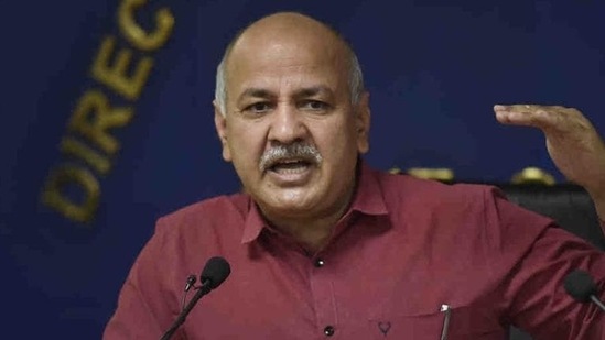 In a letter to Sitharaman, Sisodia said oxygen concentrators have become essential life support machines during this unprecedented health crisis.(HT file photo)