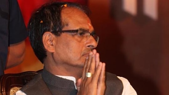 Chief minister Shivraj Singh Chouhan on Sunday asked residents of Madhya Pradesh to observe Janata Curfew till April 30 amid rising Covid-19 cases. (HT PHOTO.)(HT_PRINT)
