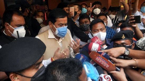 Assam Chief Minister Sarbananda Sonowal addresses the media after BJP led alliance confirmed their victory in Assam state polls, at BJP headquarters, in Guwahati on May 2. The BJP largely relied on the government’s welfare schemes and communal polarisation, however, there is speculation about whether the party would stick to the incumbent CM or appoint Sarma as the new leader of the legislative party.(ANI)