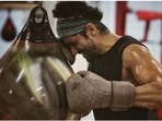 Toofan, which is a Rakeysh Omprakash Mehra film, will show Farhan Akhtar essaying the role of a boxer.(Instagram/faroutakhtar) Toofan, which is a Rakeysh Omprakash Mehra film, will show Farhan Akhtar essaying the role of a boxer.(Instagram/faroutakhtar)