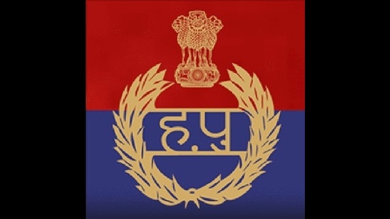 According to the SP, Kaithal DSP Raj Singh has been appointed as nodal officer. People can take the help of these vehicles by dialing helpline 108. (HT Photo) According to the SP, Kaithal DSP Raj Singh has been appointed as nodal officer. People can take the help of these vehicles by dialing helpline 108. (HT Photo)