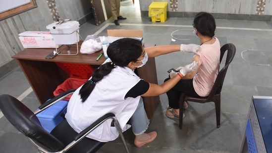 Vaccinations underway at a school in Vinod Nagar. (Photo by Raj K Raj/ Hindustan Times) (Raj K Raj/HT PHOTO) Vaccinations underway at a school in Vinod Nagar. (Photo by Raj K Raj/ Hindustan Times) (Raj K Raj/HT PHOTO)