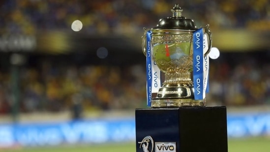 IPL trophy(IPL / Twitter)